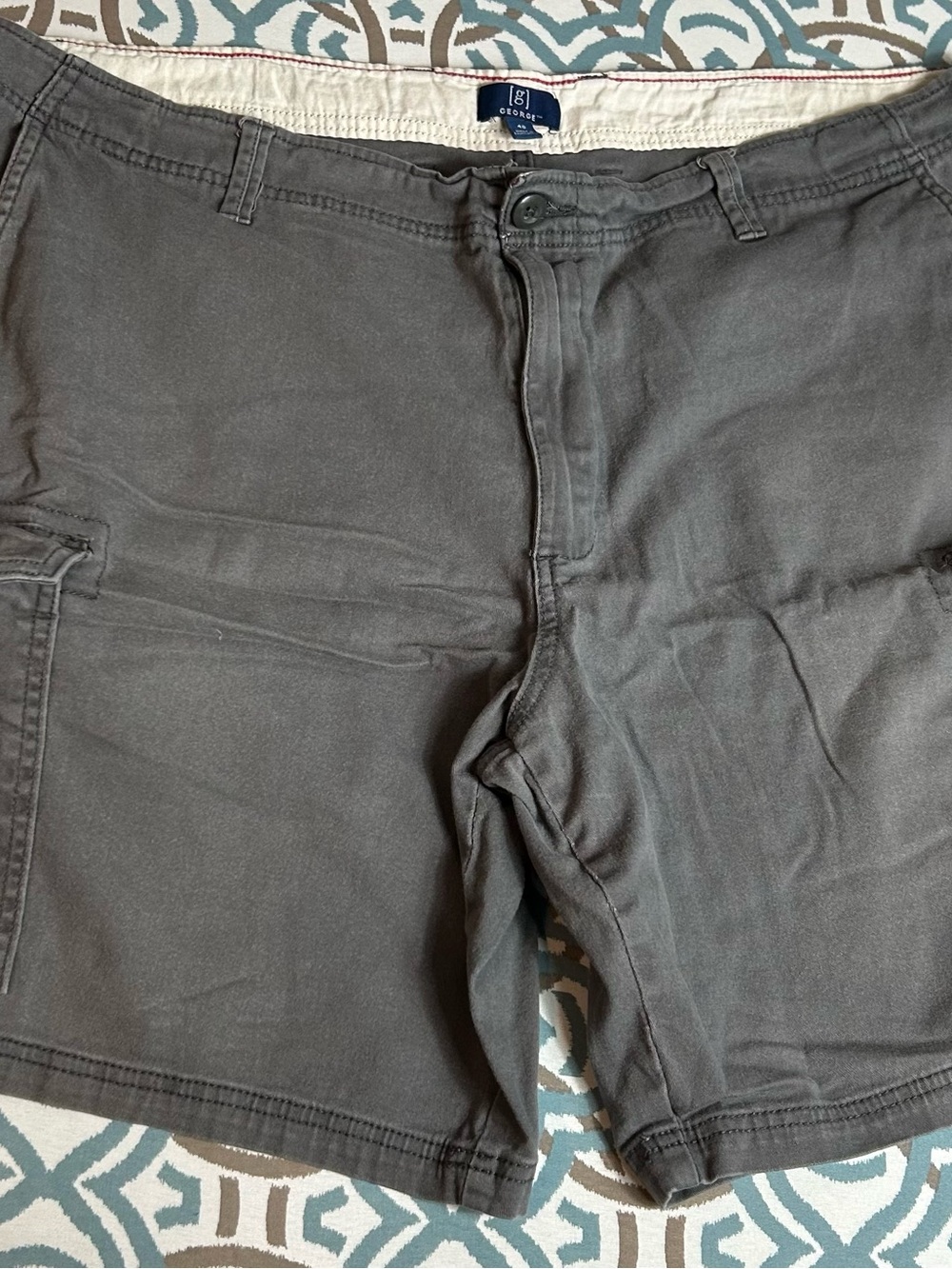 Men’s Georges size 40 Casual Gray Cargo Shorts